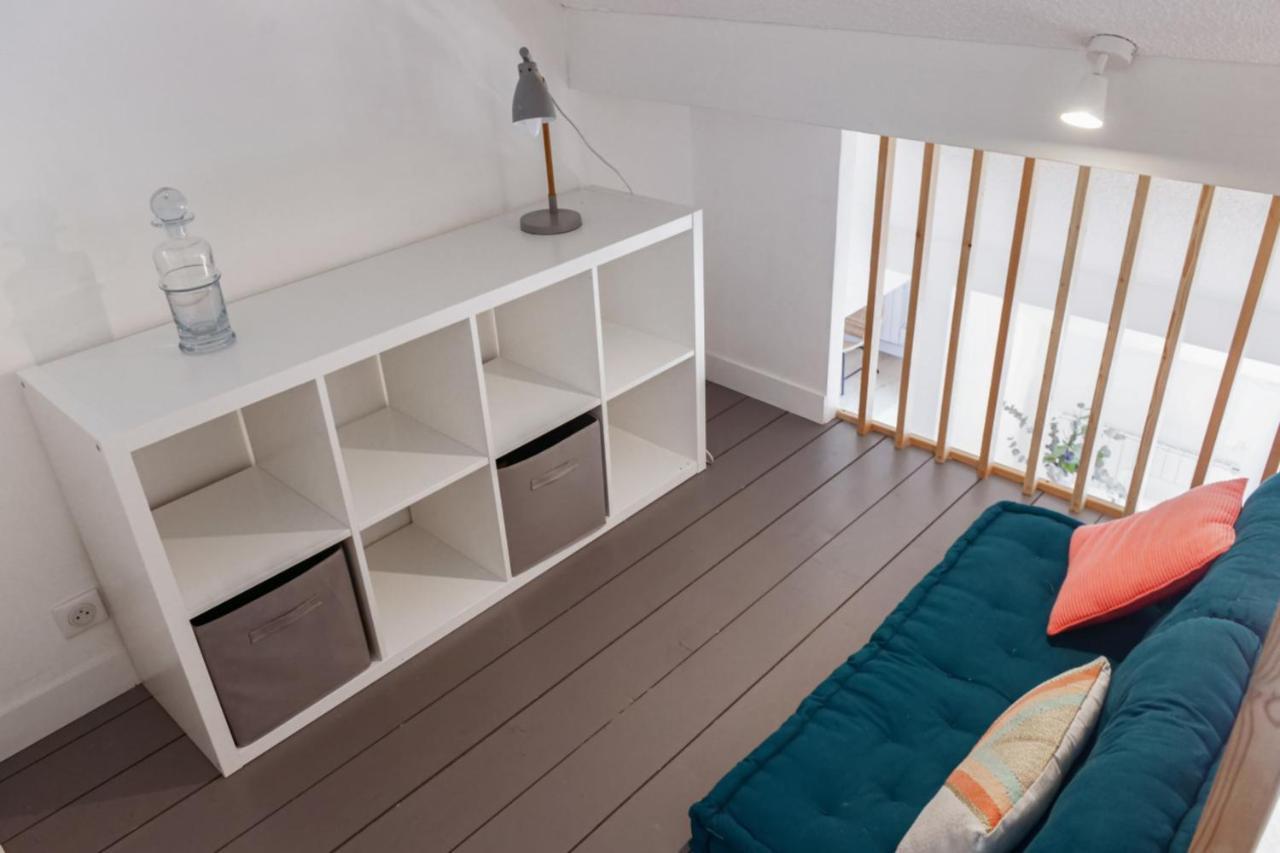 Duplex Volland - Welkeys Apartment Анси Екстериор снимка